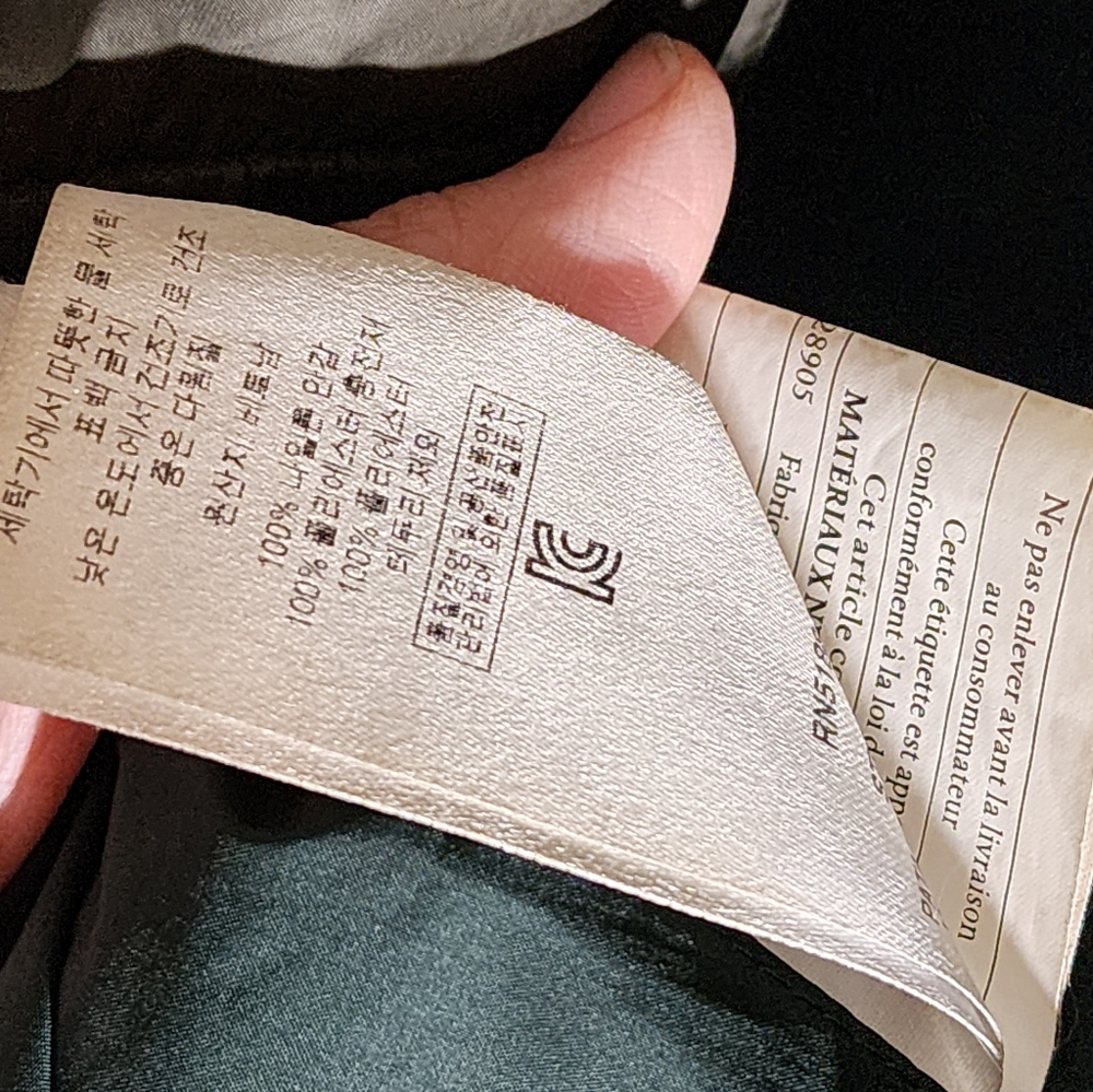Patagonia Quilted Jacket in Olive Green - Picture 4 of 6